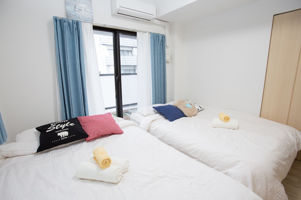 SEASIDE ROOM NAMBA 大阪