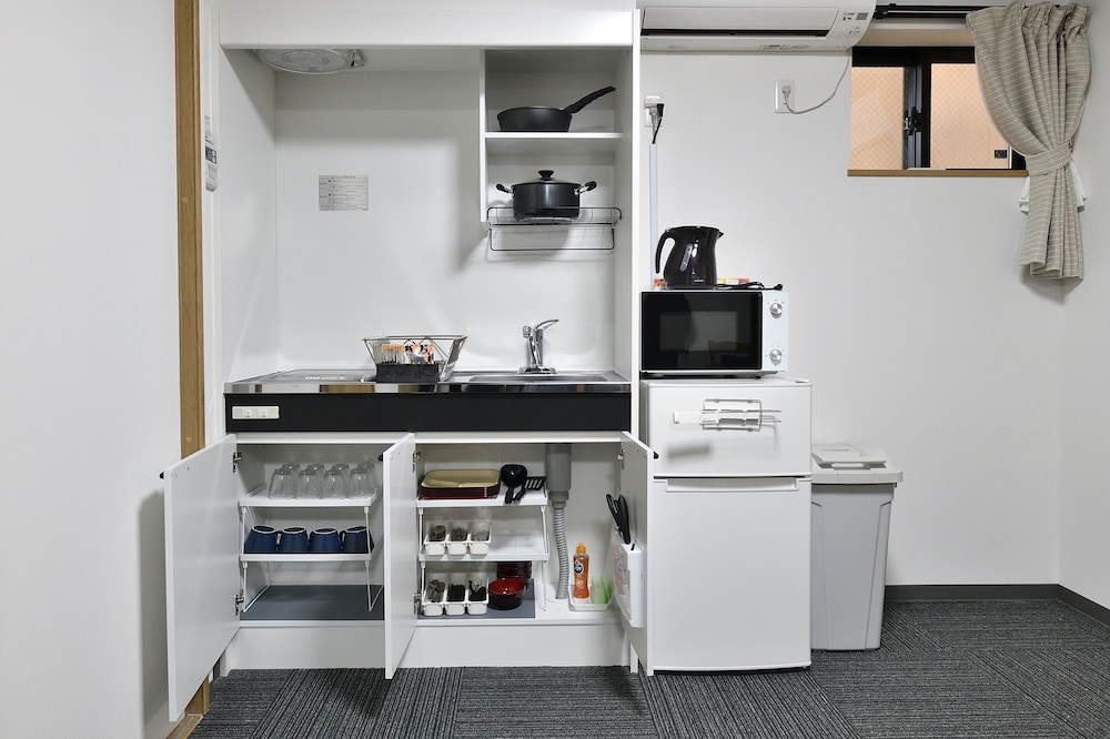 NAGAHORI HAIRU DOTONBORI CONDO 大阪