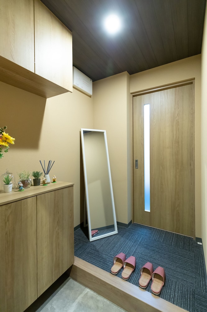 NAGAHORI HAIRU DOTONBORI CONDO 大阪