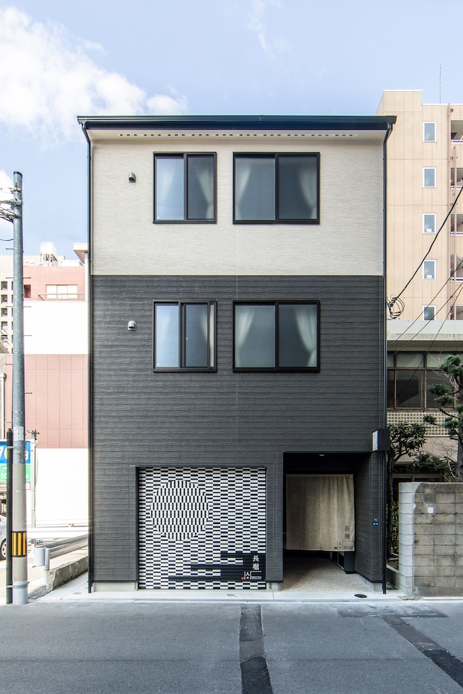 NAGAHORI HAIRU DOTONBORI CONDO 大阪