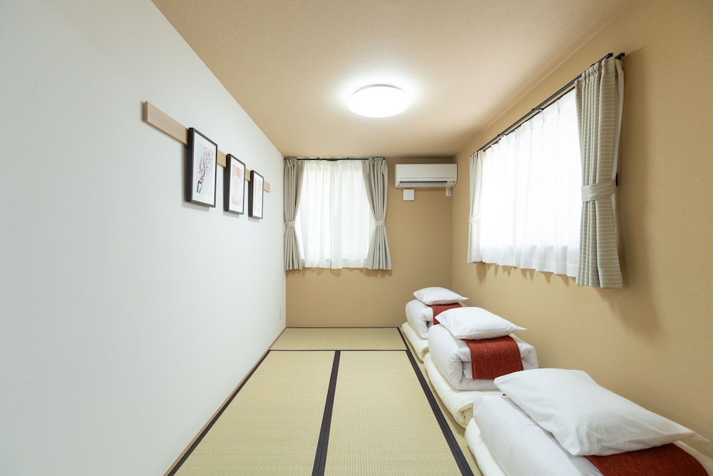 NAGAHORI HAIRU DOTONBORI CONDO 大阪