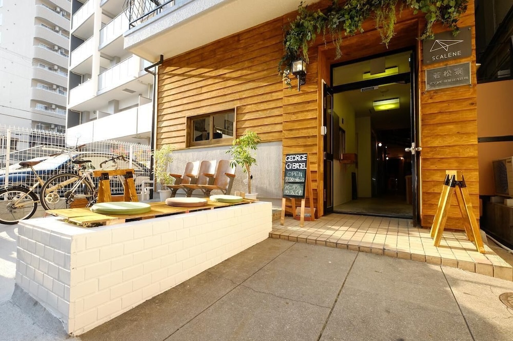 SAKURAGWA SCALENE HOSTEL 大阪