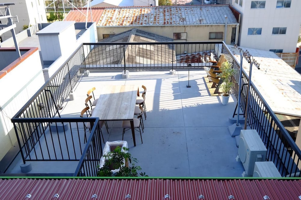 SAKURAGWA SCALENE HOSTEL 大阪