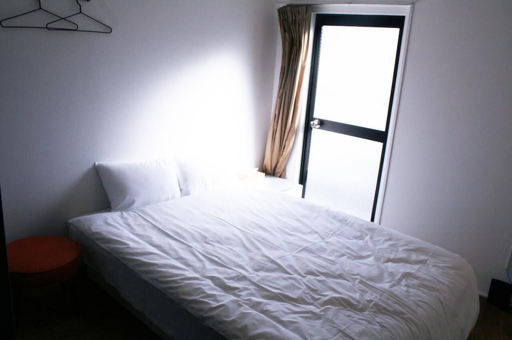 SAKURAGWA SCALENE HOSTEL 大阪