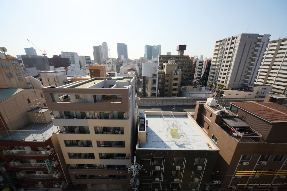 COZY INN NANIWA 大阪