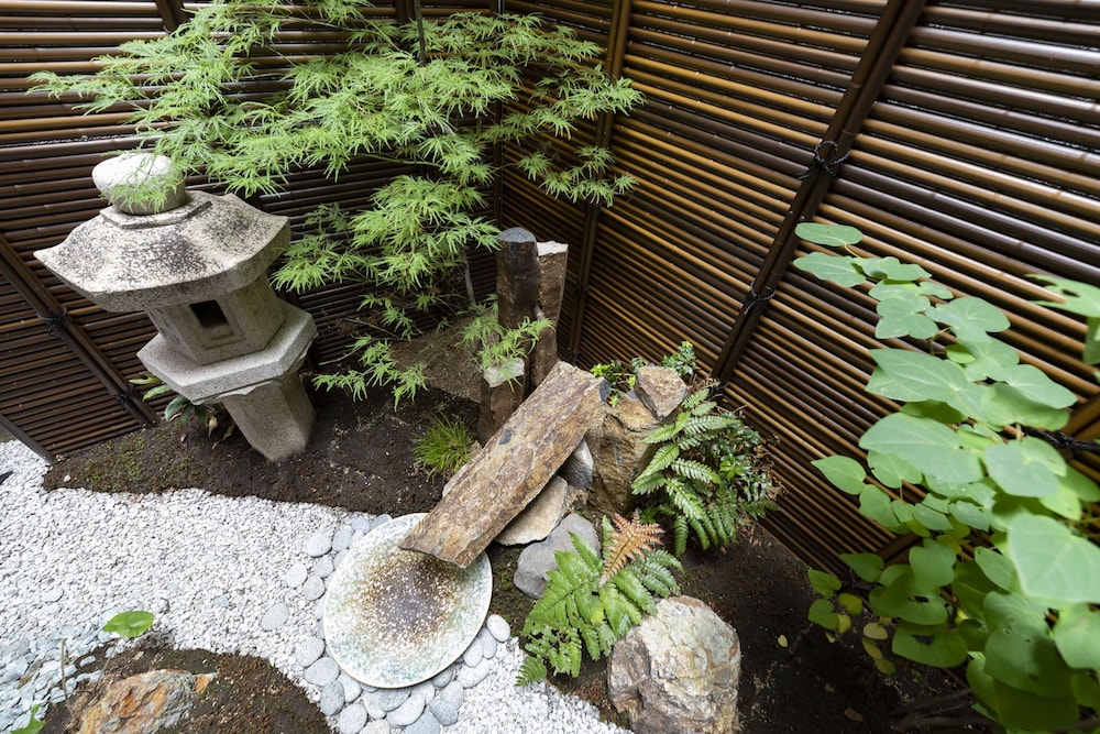 白樺の宿 芦原 大阪