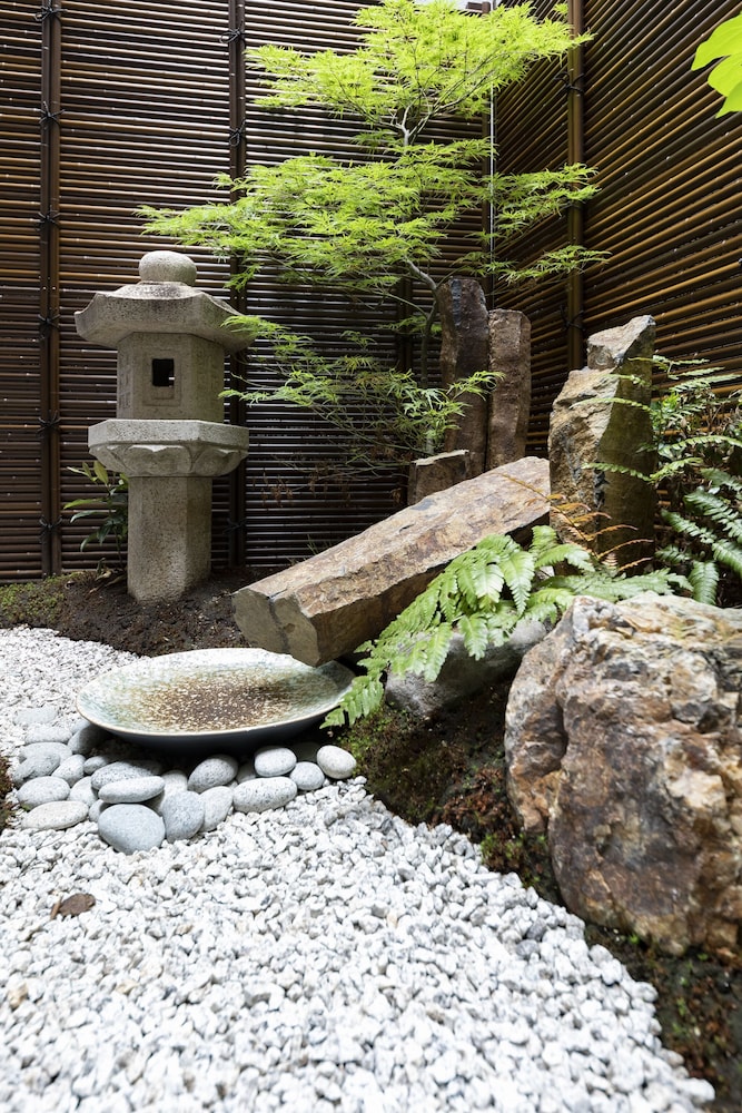 白樺の宿 芦原 大阪
