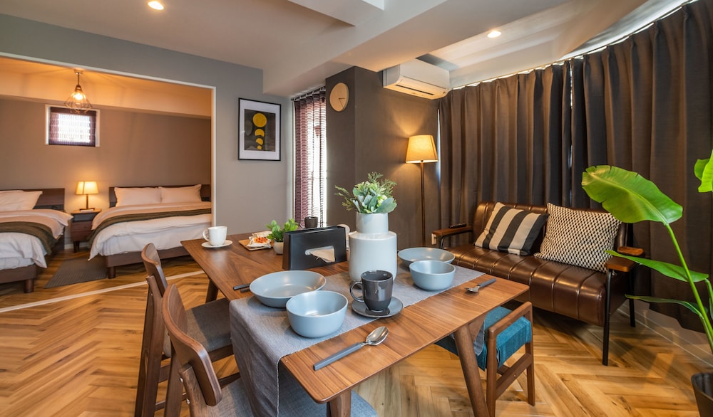 CHUAN HOUSE 心斎橋 GRACIA HOTEL 大阪
