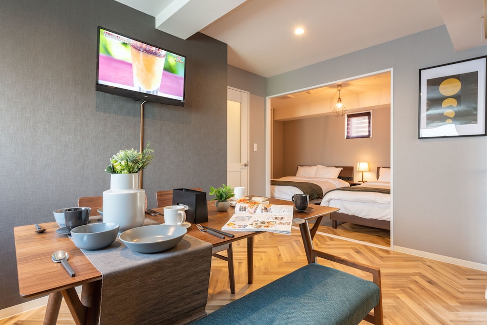 CHUAN HOUSE 心斎橋 GRACIA HOTEL 大阪