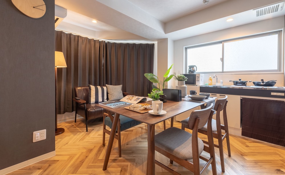 CHUAN HOUSE 心斎橋 GRACIA HOTEL 大阪