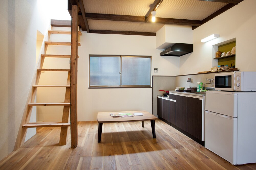 ゲストハウス黒船屋 大阪