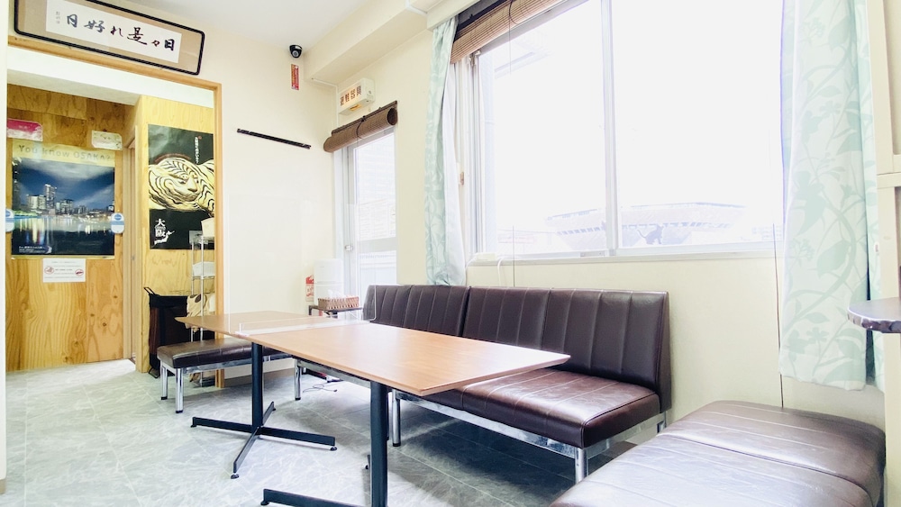 GUEST HOUSE B'S FIVEⅡ 大阪