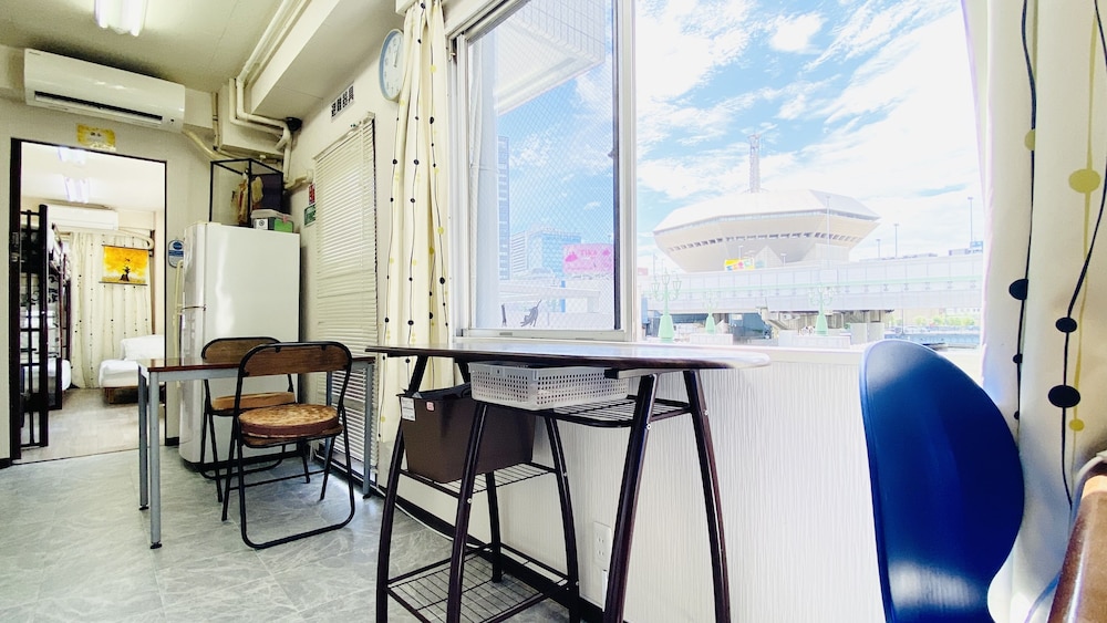 GUEST HOUSE B'S FIVEⅡ 大阪