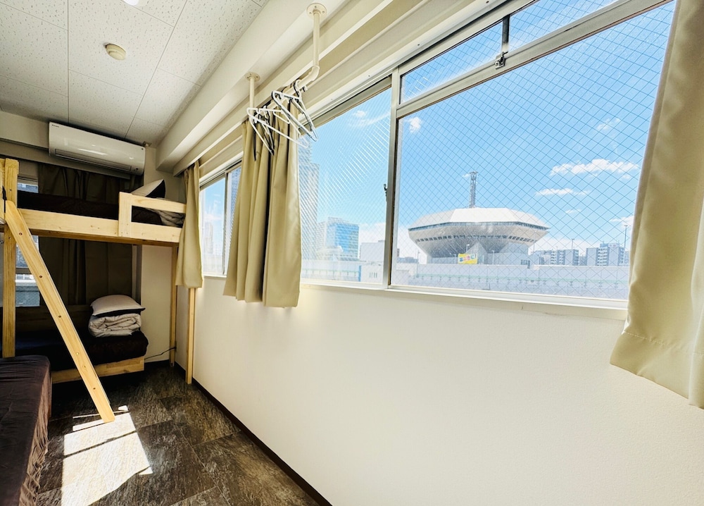GUEST HOUSE B'S FIVEⅡ 大阪