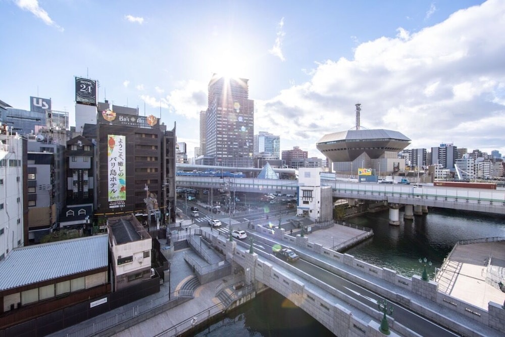 GUEST HOUSE B'S FIVEⅡ 大阪
