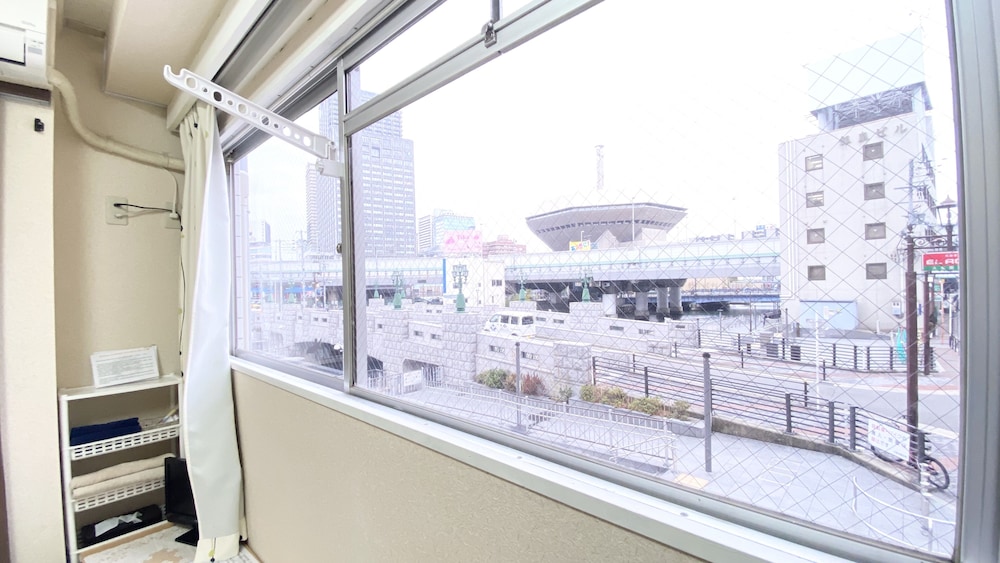 GUEST HOUSE B'S FIVEⅡ 大阪