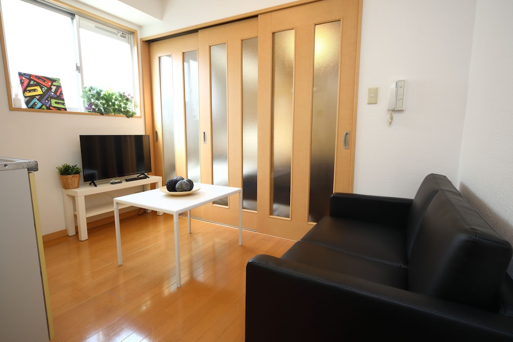 KARAHORI BLOOM HOTEL 大阪
