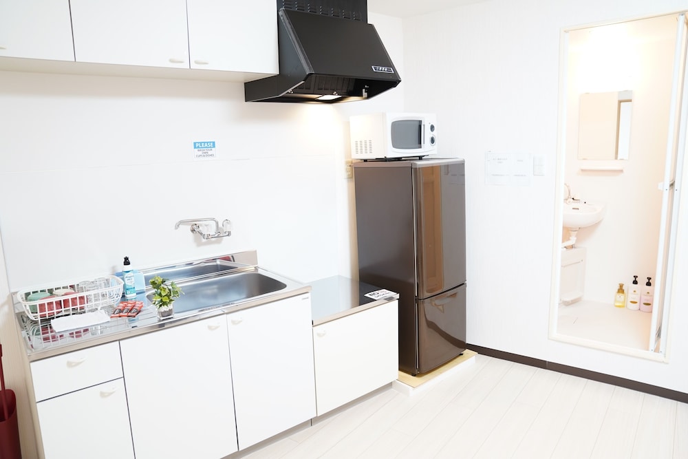 METRO HANAZONOCHO APARTMENT 2 大阪