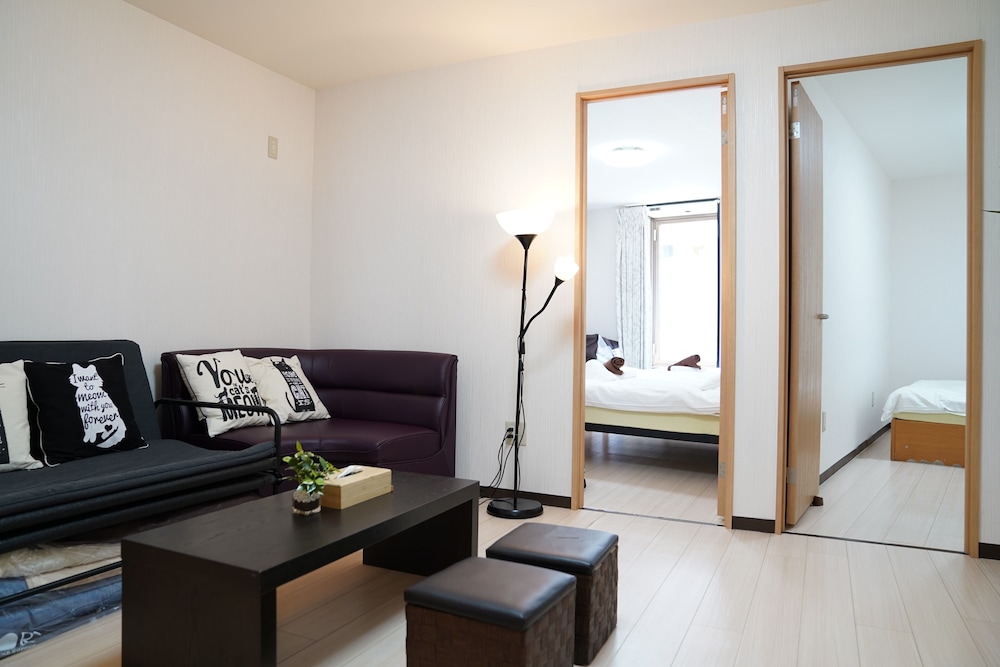 METRO HANAZONOCHO APARTMENT 2 大阪