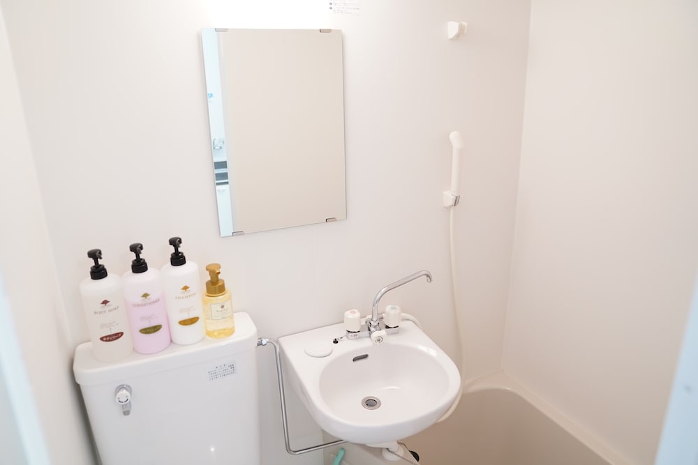 METRO HANAZONOCHO APARTMENT 2 大阪