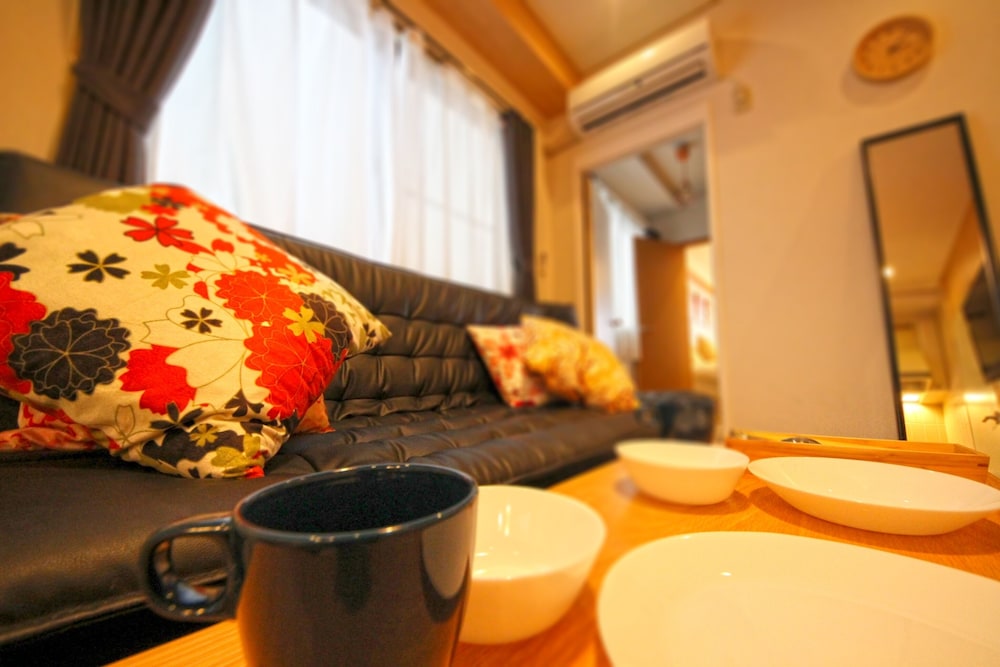 COZY & CLEAN FAMILY APT TSUTENKAKU TOWER FRONT 大阪