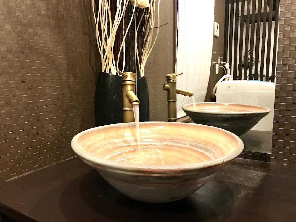 つき 鶴橋 ハウスヴィラ 大阪