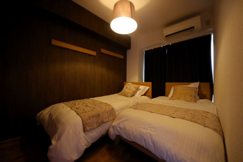 COZY & CLEAN FAMILY APT WITH TATAMI TENJINBASHI 大阪