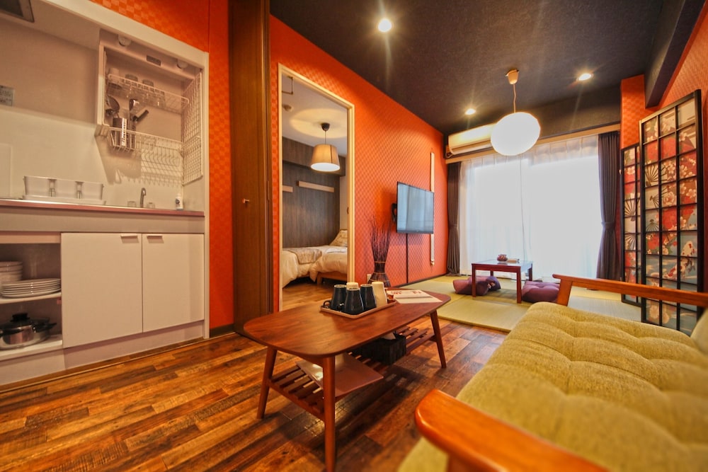 COZY & CLEAN FAMILY APT WITH TATAMI TENJINBASHI 大阪