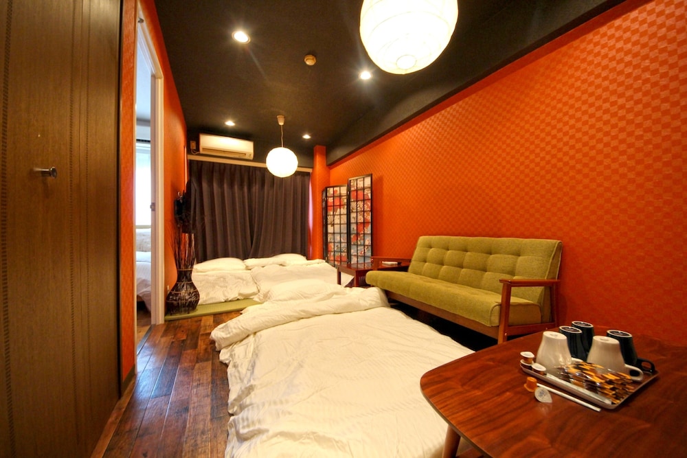 COZY & CLEAN FAMILY APT WITH TATAMI TENJINBASHI 大阪