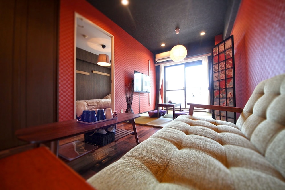 COZY & CLEAN FAMILY APT WITH TATAMI TENJINBASHI 大阪