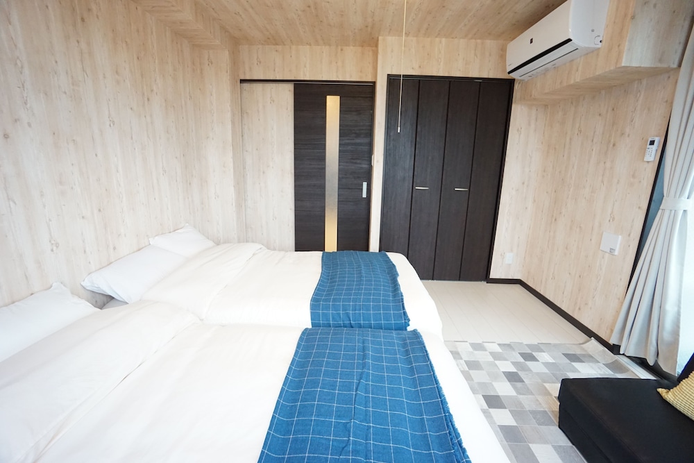 TERRY'S APARTMENT NAMBA SOUTH VII AS04A 大阪