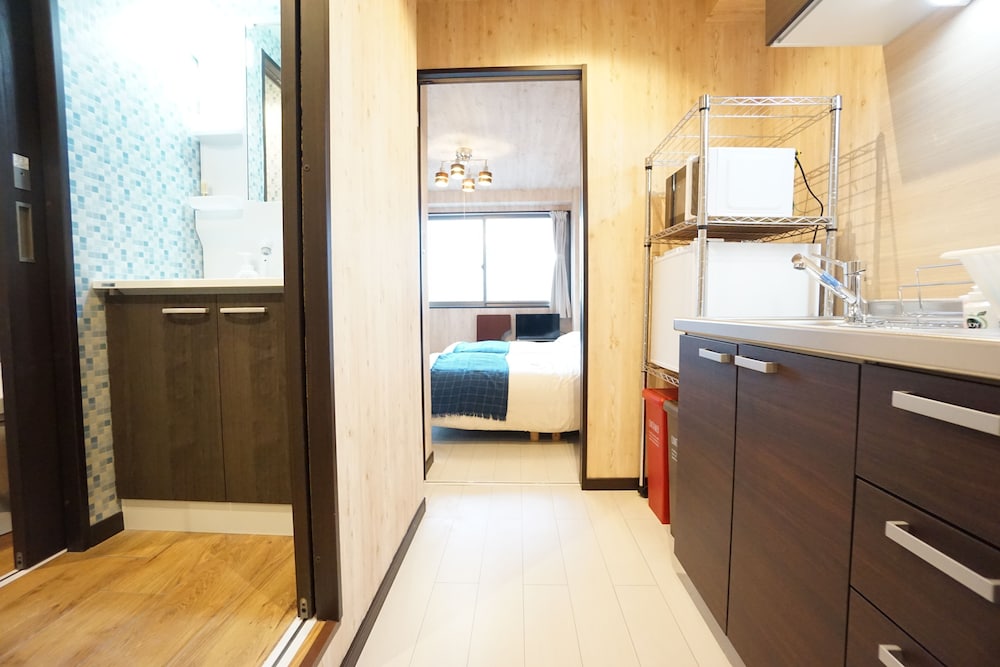 TERRY'S APARTMENT NAMBA SOUTH VII AS04A 大阪