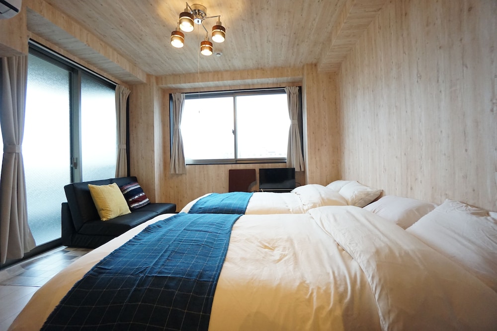 TERRY'S APARTMENT NAMBA SOUTH VII AS04A 大阪