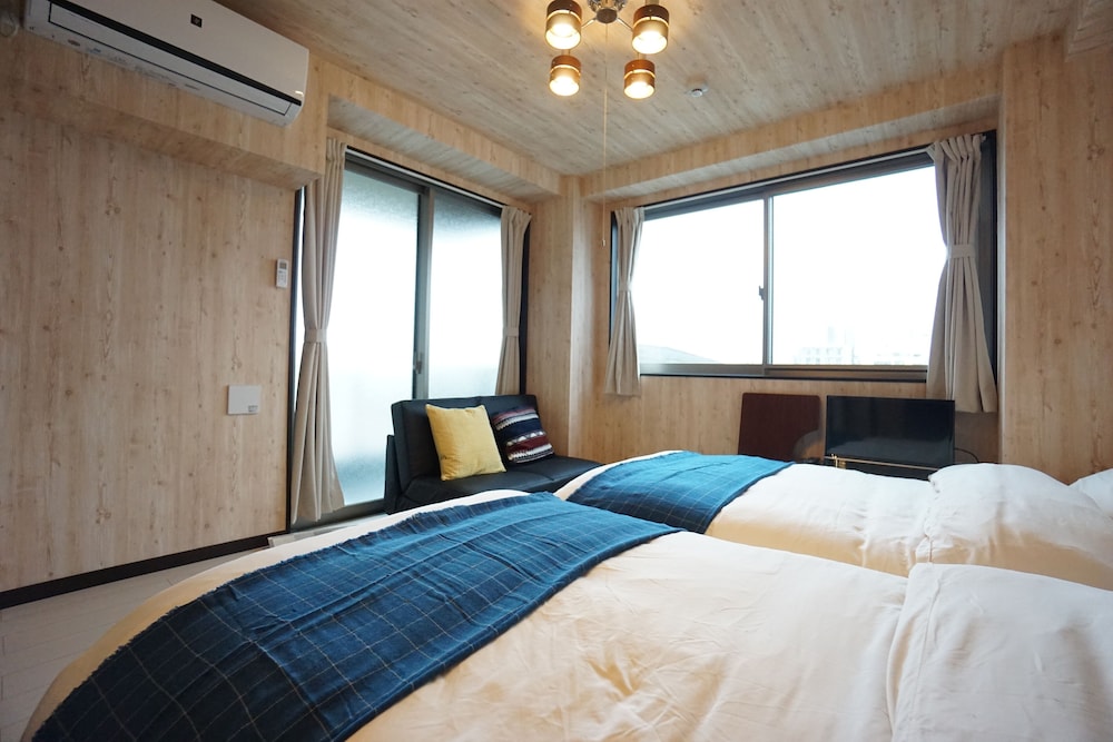 TERRY'S APARTMENT NAMBA SOUTH VII AS04A 大阪