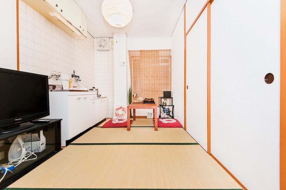 NAMBA SUNSHINE APARTMENT 大阪