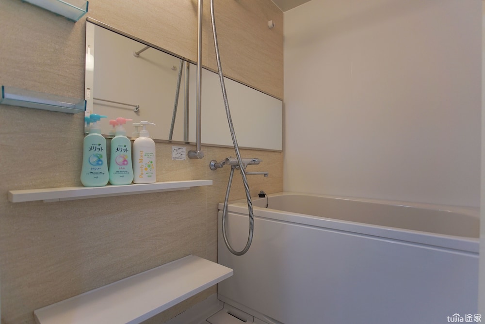 SHINSAIBASHI SUNSHINE APARTMENT 大阪