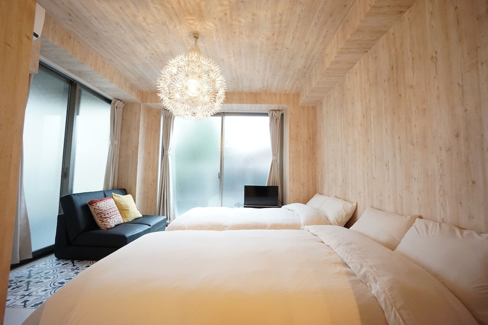TERRY'S APARTMENT NAMBA SOUTH VII AS02A 大阪