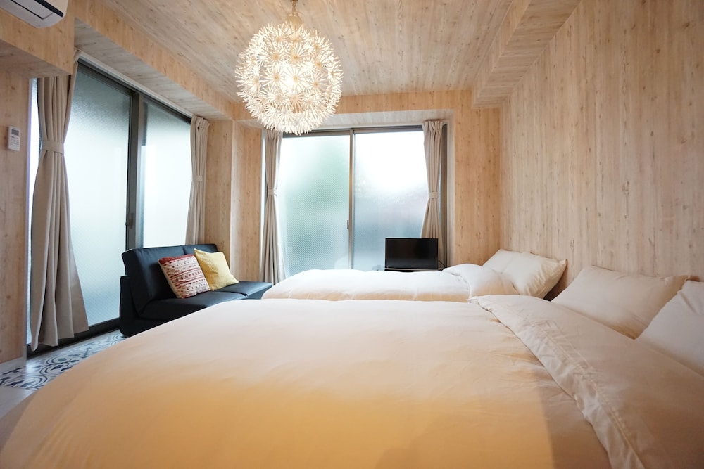 TERRY'S APARTMENT NAMBA SOUTH VII AS02A 大阪