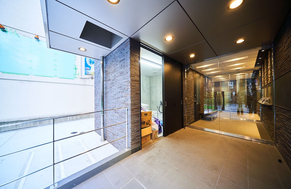RAKUTEN STAY X CONDOMINIUM HIGASHI-SHINSAIBASHI 大阪