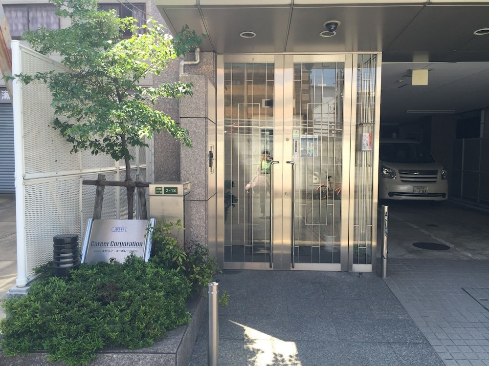 キャリア コーポレーション 大阪