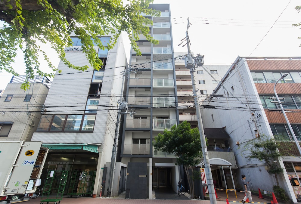 CONTINENTAL NAMBA-HIGASHI 大阪