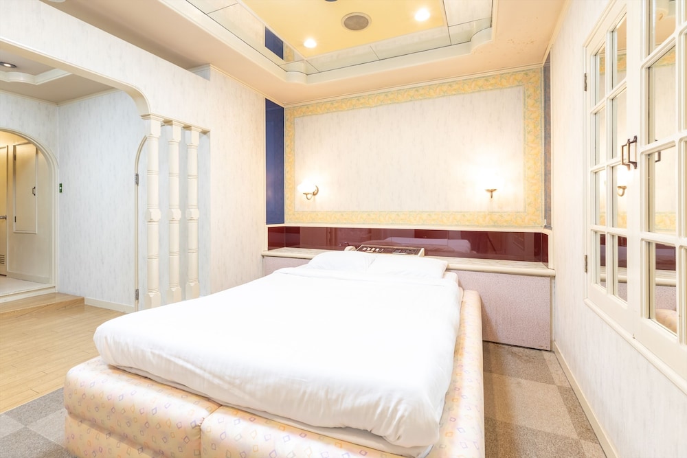 OYO HOTEL TATSUYOSHI OSAKA SENNAN 大阪