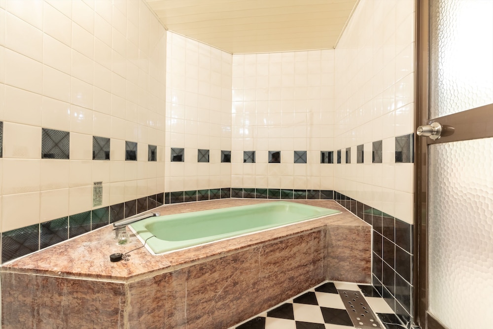OYO HOTEL TATSUYOSHI OSAKA SENNAN 大阪