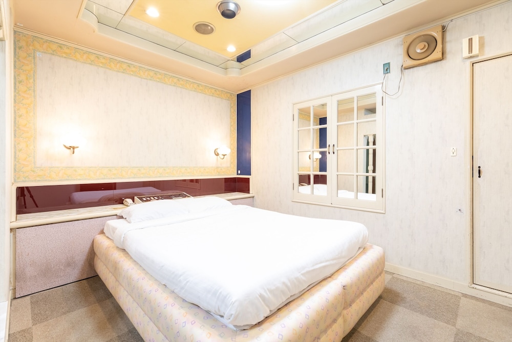 OYO HOTEL TATSUYOSHI OSAKA SENNAN 大阪