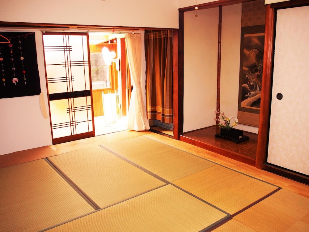 GUEST HOUSE 古民家 和 大阪