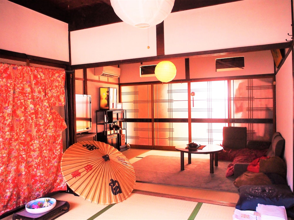 GUEST HOUSE 古民家 和 大阪