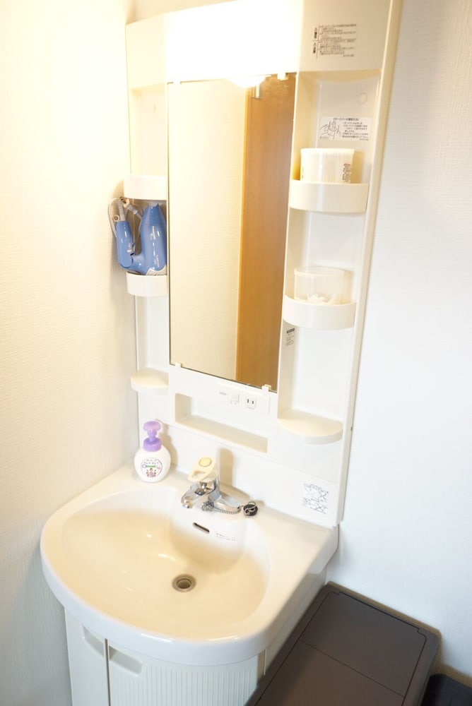 TERRY'S APARTMENT NAMBA SOUTH III H09A 大阪