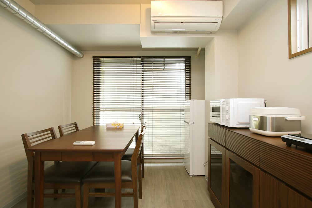 GUEST HOUSE OSAKA TSUKAMOTO 大阪