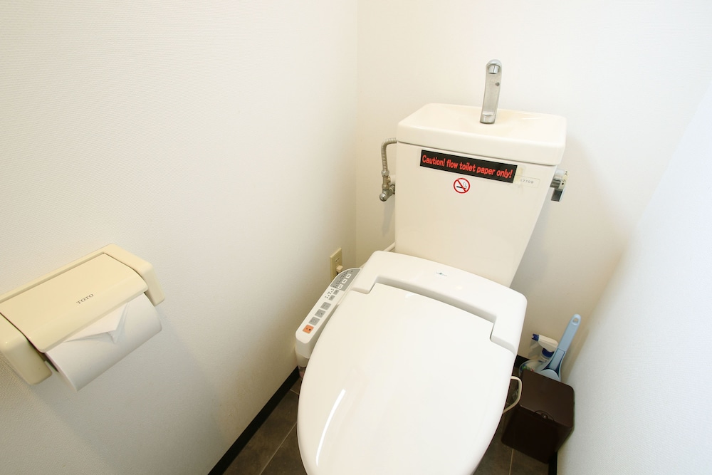 GUEST HOUSE OSAKA TSUKAMOTO 大阪