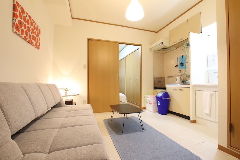 WORLD INN TAISHO 大阪